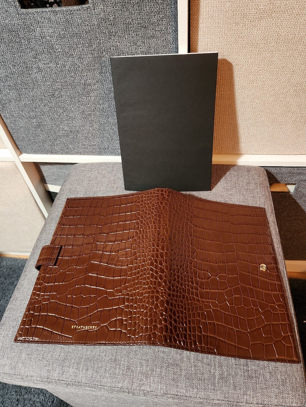 Strathberry Multrees Large Notebook - Picture 6 of 12